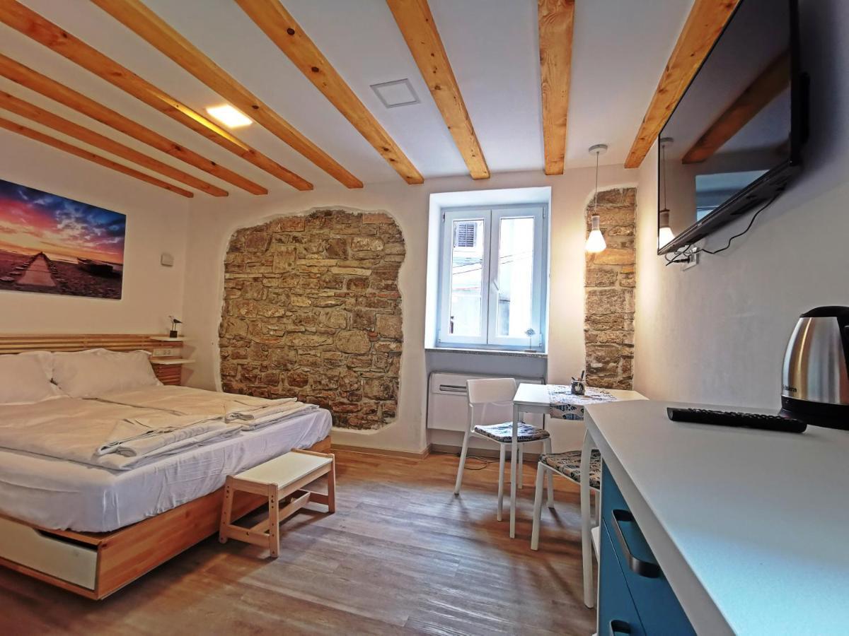 Ribiska Hisa - Old Piran Fisherman'S House المظهر الخارجي الصورة